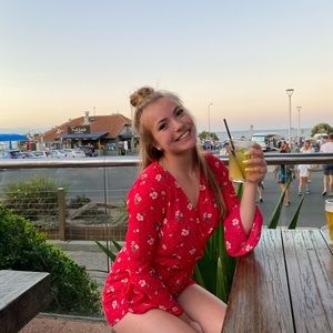 Meet your Posher, Haley